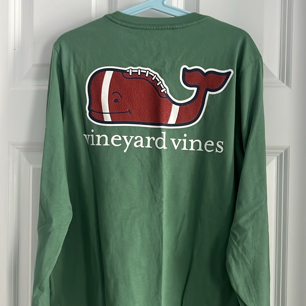 Vineyard Vines logo LS T-Shirt-Football 🏈 - Picture 5 of 5